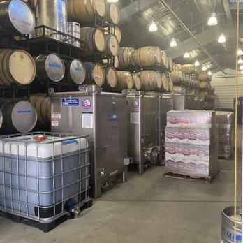 Sans Liege Winery - Wineries Near Me - Paso Robles, California Sans Liege Winery - Wineries Near Me - Paso Robles, California