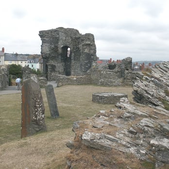 Aberystwyth Castle - Aberystwyth Castle, Aberystwyth - Real Estate Near Me