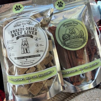 Shaggy Dog Bakery - Freeze Dried Beef Liver + Dehydrated Watermelon - Pet Stores Near Me - Garibaldi, Oregon Shaggy Dog Bakery - Freeze Dried Beef Liver + Dehydrated Watermelon - Pet Stores Near Me - Garibaldi, Oregon