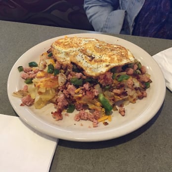 Sam's Ferndale Grill - Some type of breakfast skillet I thing it ham. I forgot - Diners Near Me - Ferndale, Michigan