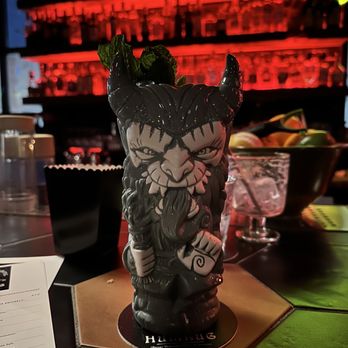 Humbug - Cocktail Bars Near Me - Charlotte, North Carolina