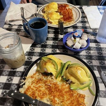 Hometown Charm Cafe - Breakfast & Brunch Near Me - Sumner, Washington Hometown Charm Cafe - Breakfast & Brunch Near Me - Sumner, Washington