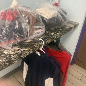 Beeline Laundry - Laundry Services Near Me - St. Petersburg, Florida Beeline Laundry - Laundry Services Near Me - St. Petersburg, Florida
