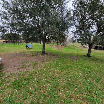 Southdown Dog Park - Dog Parks Near Me - Pearland, Texas Southdown Dog Park - Dog Parks Near Me - Pearland, Texas