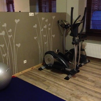 Hotel Unicus - Elliptical and cycle. There's a sauna too, but you have to give the front desk 30mon advance notice so they can turn it on. - Hotels Near Me - Kraków, Massachusetts Hotel Unicus - Elliptical and cycle. There's a sauna too, but you have to give the front desk 30mon advance notice so they can turn it on. - Hotels Near Me - Kraków, Massachusetts
