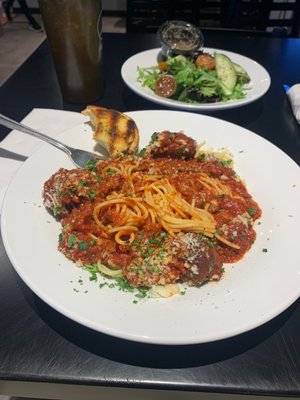 Piazza's Italian Restaurant & Sportsbar by null