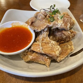 MOMO Sushi - Chicken Karaage - Sushi Bars Near Me - Mill Creek, Washington MOMO Sushi - Chicken Karaage - Sushi Bars Near Me - Mill Creek, Washington