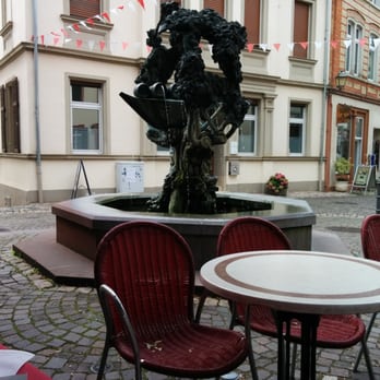 Altstadt-Cafe - Das Altstadt-Café liegt sehr zentral. - Cafes Near Me - Oppenheim, RP