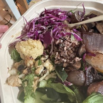 sweetgreen - Healthy Salads, Wraps, and Bowls - I paid three dollars for that piece of cauliflower. - Salad Near Me - Carlsbad, California