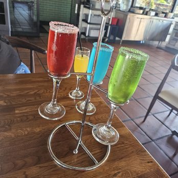 Madres Brunch - Breakfast & Brunch Near Me - Bellflower, California Madres Brunch - Breakfast & Brunch Near Me - Bellflower, California