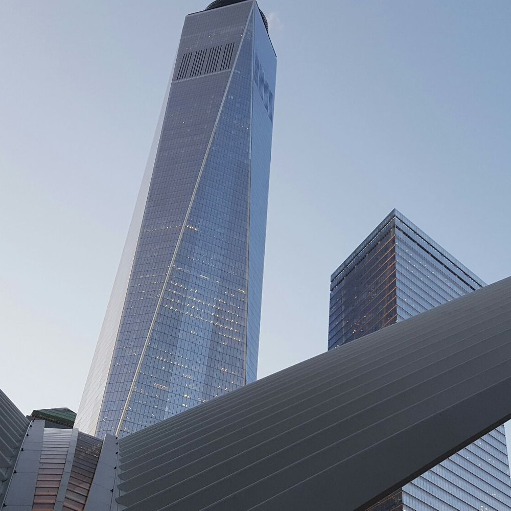 Oculus - WTC Freedom tower behind the Oculicus. - Landmarks & Historical Buildings Near Me - New York, New York