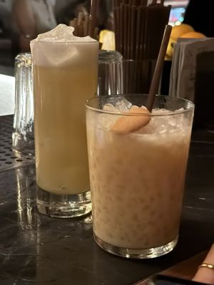 Bar April Jean by null