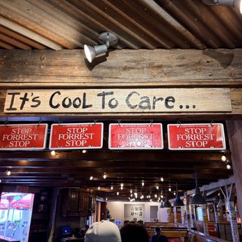 Bubba Gump Shrimp - Seafood Near Me - Long Beach, California