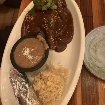 La Doña - Chicken mole - Mexican Near Me - San Diego, California La Doña - Chicken mole - Mexican Near Me - San Diego, California