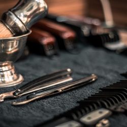 Classic Barbershop - Fades-Near-Me-Barbershop-Phoenix-AZ
