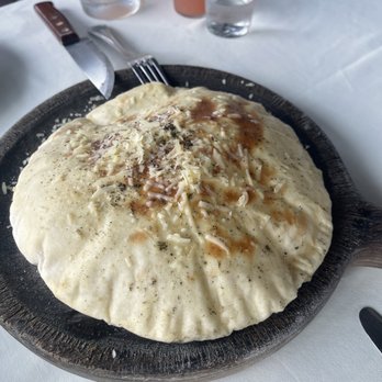 Limoncello - Fresh baked bread - Italian Near Me - Cancún, ROO Limoncello - Fresh baked bread - Italian Near Me - Cancún, ROO