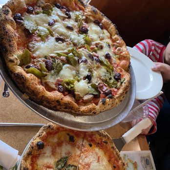A Modo Mio - Food is absolutely delicious especially the seafood pasta - Pizza Near Me - Arlington, Virginia
