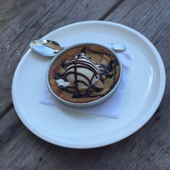 Barrel & Bushel - Pan cookie - Bars Near Me - Tysons Corner, Virginia