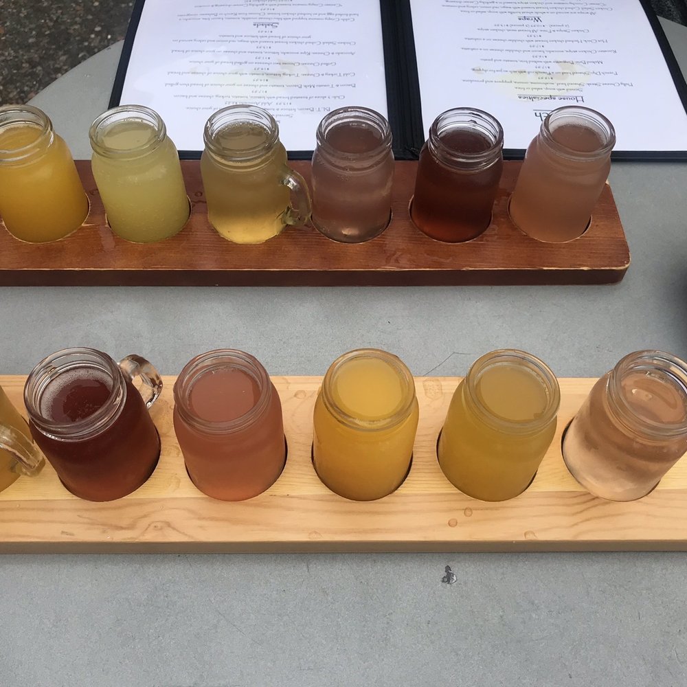 The Greene Lily - Mimosa flights - Breakfast & Brunch Near Me - Eureka, California