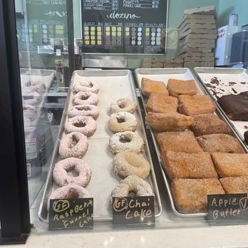 North Lime Coffee & Donuts - Gluten free donuts - Coffee & Tea Near Me - Louisville, Kentucky North Lime Coffee & Donuts - Gluten free donuts - Coffee & Tea Near Me - Louisville, Kentucky