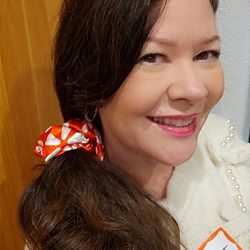 City of Gresham - I love my Yelp scrunchie from the  2024 December event!