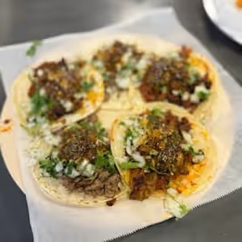Dos Amigos Taqueria - Tacos Near Me - Redding, California