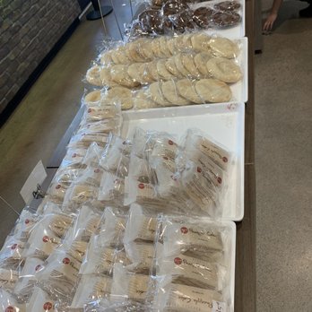 85°C Bakery Cafe-Chandler - I'll take row 2 please ;) - Bakeries Near Me - Chandler, Arizona 85°C Bakery Cafe-Chandler - I'll take row 2 please ;) - Bakeries Near Me - Chandler, Arizona