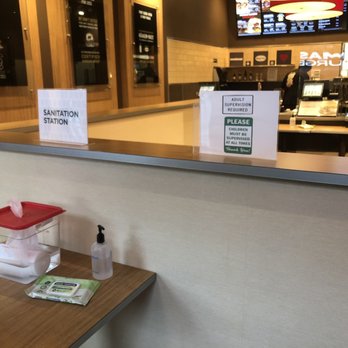 Smashburger - During COVID - taking precautions - Burgers Near Me - Sacramento, California Smashburger - During COVID - taking precautions - Burgers Near Me - Sacramento, California