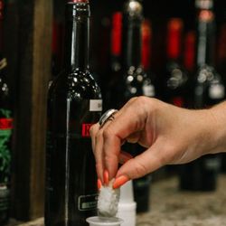 Redstone Olive Oil - Olive Oil, Bread Dipping, Balsamic Vinegar, Utah Olive Oil store, Draper, St. George