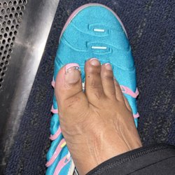 Nails Couture - Horrible!