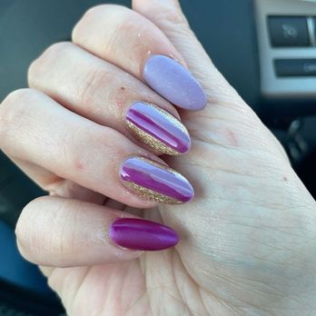 Nails 19 - Nail Salons Near Me - Roseville, California