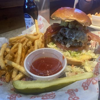 Bubba's 33 - Burgers Near Me - Longview, Texas