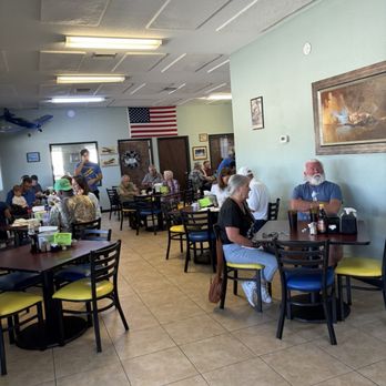 Happy Hangar Cafe - Breakfast & Brunch Near Me - Lutz, Florida