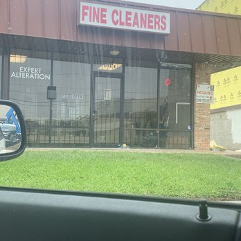 Fine Cleaners - Front - Laundry Services Near Me - Houston, Texas