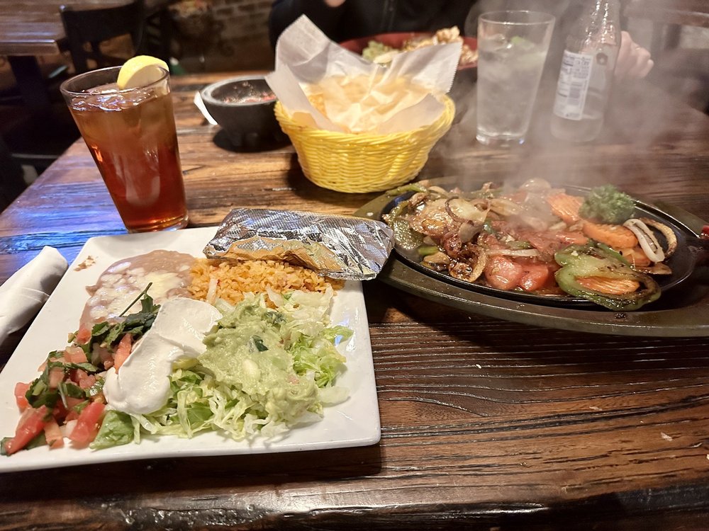 La Hacienda Midtown