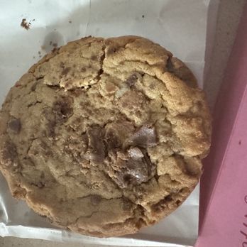 Amaretti Desserts - Peanut butter cookie - Desserts Near Me - Jacksonville, Florida