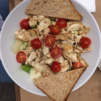 Koff - Chicken Caesar salad - American Near Me - Paris, 75