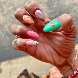 Blossom Nails