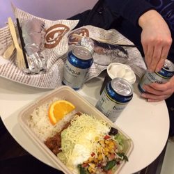 Burrito Bar - Burrito and bowl