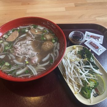 Cravings Deli - Pho - Vietnamese Near Me - Portage, Michigan