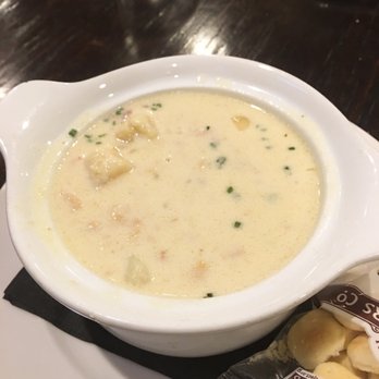 Portside Tavern - Enjoyed the clam chowder. Not too thick and good portion of clams. Perfect bite on a chilly night. - American Near Me - Hyannis, Massachusetts Portside Tavern - Enjoyed the clam chowder. Not too thick and good portion of clams. Perfect bite on a chilly night. - American Near Me - Hyannis, Massachusetts