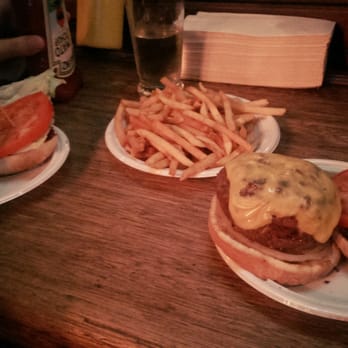 Corner Bistro - Burgers and fries - American Near Me - New York, New York Corner Bistro - Burgers and fries - American Near Me - New York, New York