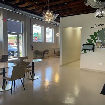 Cafe 44 - Cafes Near Me - Morton Grove, Illinois