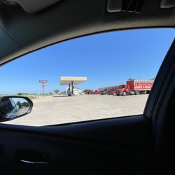 Westend Mini Mart - Nice to find gas around here.