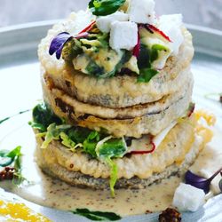 Rockin Roots - Tempura e onion stack with Brussels sprout salad