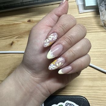 Vibrant Nails & Lashes - Nail Salons Near Me - Berkeley, California Vibrant Nails & Lashes - Nail Salons Near Me - Berkeley, California