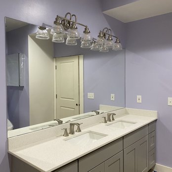 Shower Door Specialties - Mirror - Glass & Mirrors Near Me - Kent, Washington Shower Door Specialties - Mirror - Glass & Mirrors Near Me - Kent, Washington