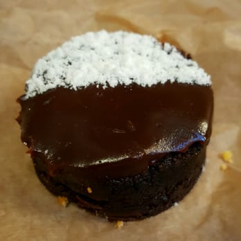 Padoca Bakery - black and white brownie - Coffee & Tea Near Me - New York, New York Padoca Bakery - black and white brownie - Coffee & Tea Near Me - New York, New York