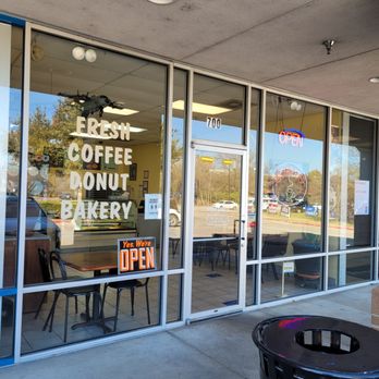 Sonny Donuts - Exterior - Donuts Near Me - Rockwall, Texas Sonny Donuts - Exterior - Donuts Near Me - Rockwall, Texas