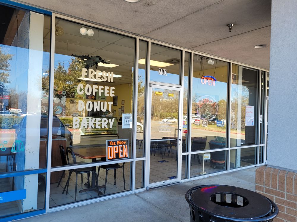 Sonny Donuts Logo